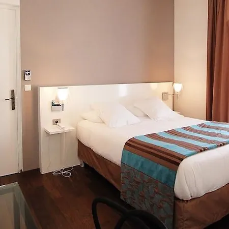Le Manoir Hotel 3*