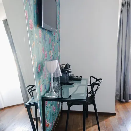 ホテル Le Manoir 3*
